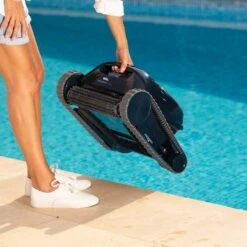 Dolphin - Liberty 300 Cordless Robotic Pool Cleaner -Hayward Shop Liberty 300 Cordless Robotic Pool Cleaner 3