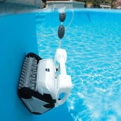 Polaris - P825 Robotic Pool Cleaner -Hayward Shop P825 Robotic Pool Cleaner 2